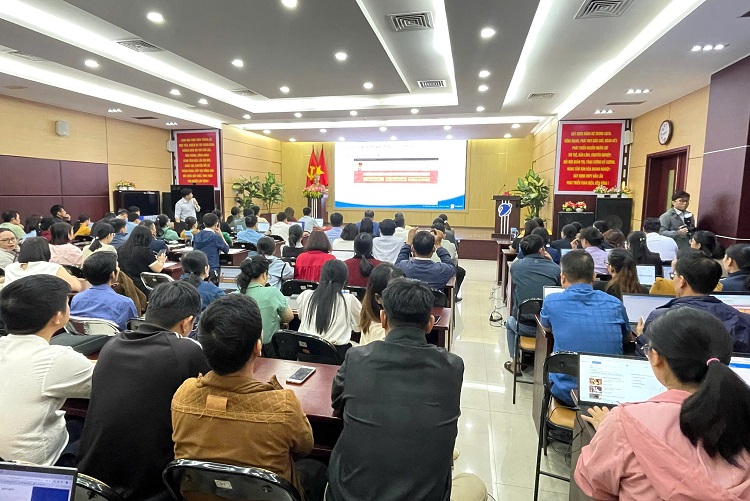 Hội nghị tập huấn hệ thống thông tin giải quyết thủ tục hành chính tỉnh Đắk Lắk - iGate v2