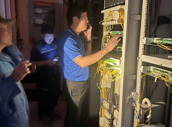 Đắk Lắk: khẩn trương khôi phục hạ tầng viễn thông phục vụ công tác cứu hộ, cứu nạn