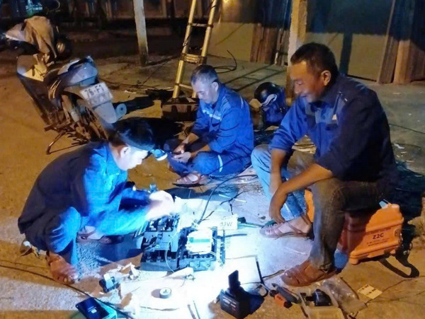 Đảm bảo an toàn hệ thống thông tin liên lạc sau bão số 13 tại Đắk Lắk