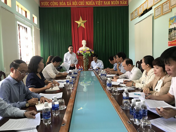 Đoàn công tác Sở Khoa học và Công nghệ tỉnh Đắk Lắk làm việc với Ủy ban nhân dân huyện Krông Bông