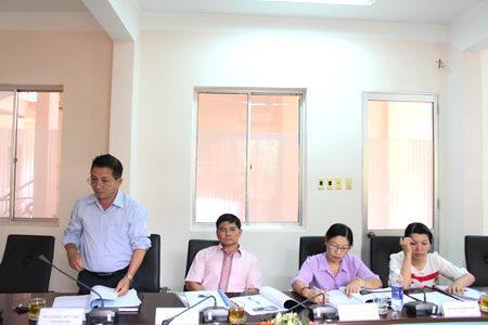 Đ/c Vương Hữu Nhi – Chủ tịch Hội đồng kết luận ý kiến góp ý của Hội đồng nghiệm thu 