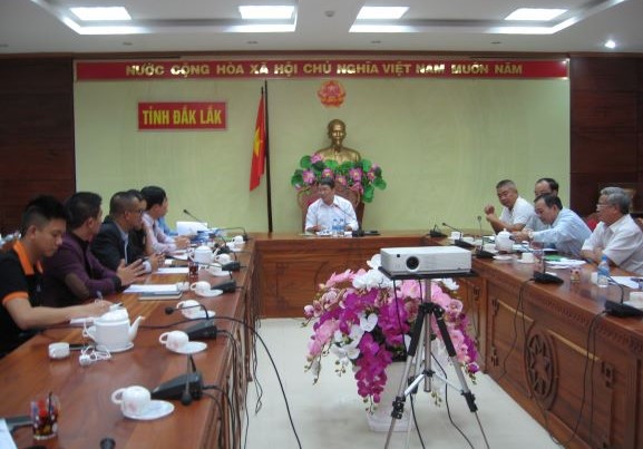 Phó Chủ tịch Thường trực UBND Nguyễn Hải Ninh chủ trì buổi làm việc