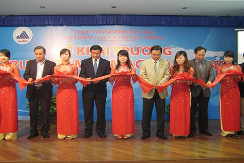Trung tâm vi mạch Đà Nẵng đi vào hoạt động hứa hẹn sẽ thúc đẩy sự phát triển kinh tế - xã hội của địa phương