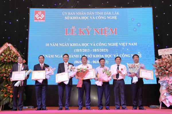 Lễ kỷ niệm 10 năm ngày KH&CN Việt Nam (18/5/2013-18/5/2023), 45 Ngày thành lập Sở KH&CN (06/6/1978-06/6/2023)