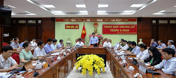 Triển khai giải pháp đảm bảo mục tiêu tăng trưởng, sắp xếp các tổ chức, cơ quan đồng bộ với sáp nhập các đơn vị hành chính cấp tỉnh