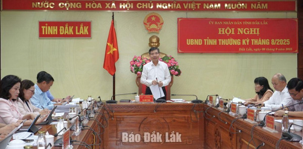 Đẩy nhanh tiến độ giải ngân vốn đầu tư công các công trình, dự án trọng điểm