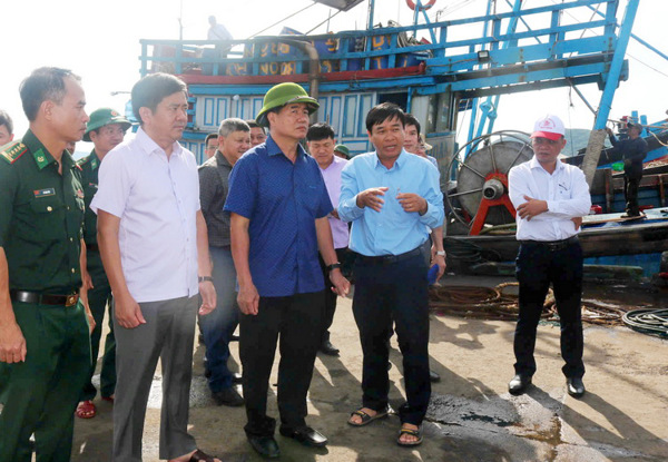 Phó Chủ tịch UBND tỉnh kiểm tra nuôi trồng thủy sản và công tác chống khai thác IUU