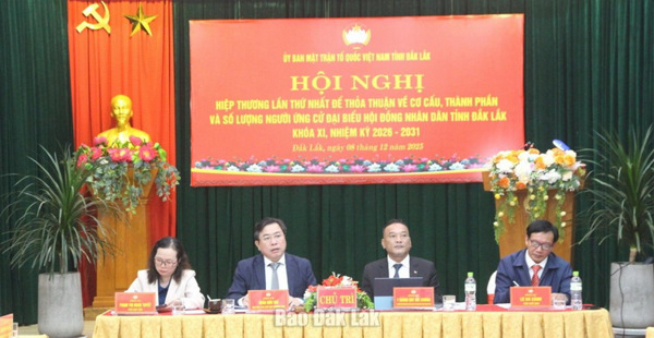 Hiệp thương thỏa thuận về cơ cấu, thành phần và số lượng người ứng cử ĐBQH và HĐND tỉnh