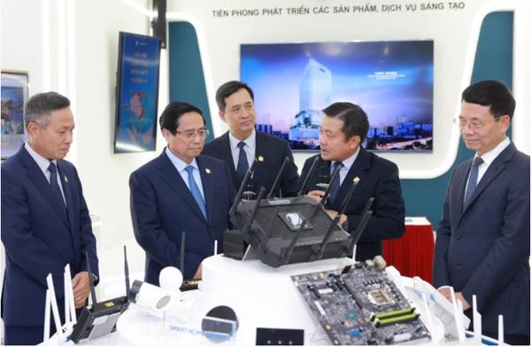 Thủ tướng: 'VNPT phải tiên phong làm chủ công nghệ lõi'