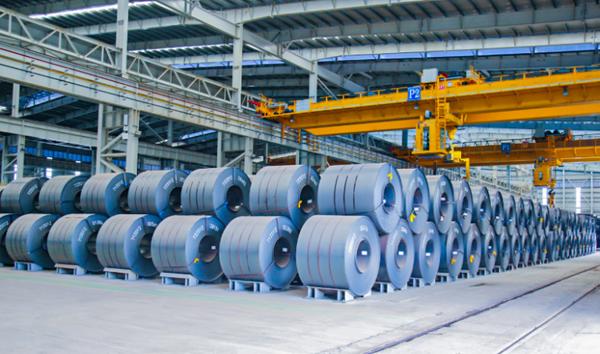 Nâng cao năng lực cạnh tranh bằng năng suất và chất lượng: Những điển hình từ doanh nghiệp thép và công nghiệp
