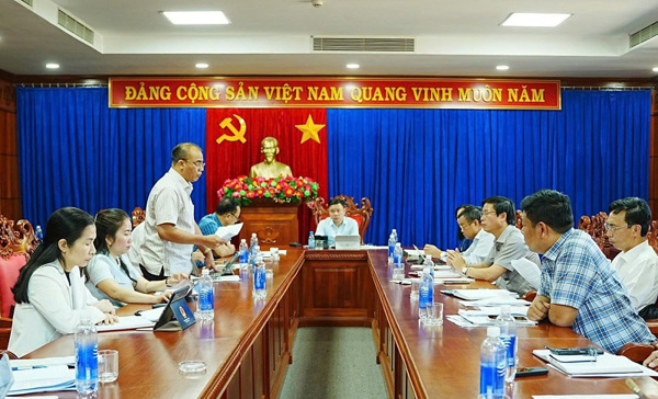 Thường trực Tỉnh ủy Đắk Lắk làm việc với xã Krông Á về công tác chuẩn bị bầu cử