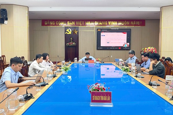 Tập huấn sử dụng hệ thống thông tin giám sát, đánh giá việc thực hiện Nghị quyết số 57-NQ/TW, ngày 22/12/2024 của tỉnh