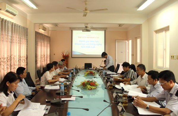 Hội đồng tư vấn giao trực tiếp đề tài cấp tỉnh “Đánh giá tiềm lực Khoa học và Công nghệ tỉnh Đắk Lắk”