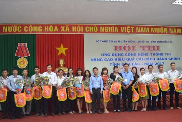 Khai mạc Hội thi ứng dụng công nghệ thông tin nâng cao hiệu quả cải cách hành chính tỉnh Đắk Lắk năm 2017