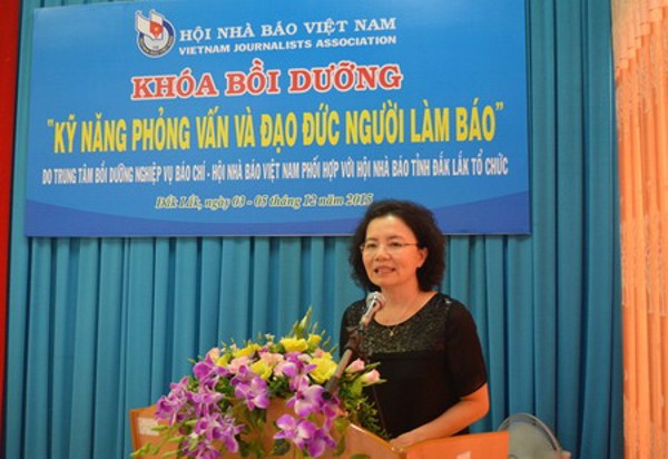 38 học viên tham dự lớp bồi dưỡng nghiệp vụ báo chí “Kỹ năng phỏng vấn và đạo đức người làm báo”