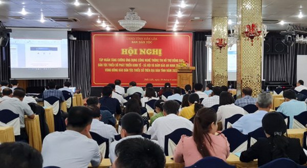 Hội nghị tập huấn tăng cường ứng dụng CNTT hỗ trợ đồng bào dân tộc thiểu số phát triển KTXH và đảm bảo ANTT vùng đồng bào dân tộc thiểu số năm 2022