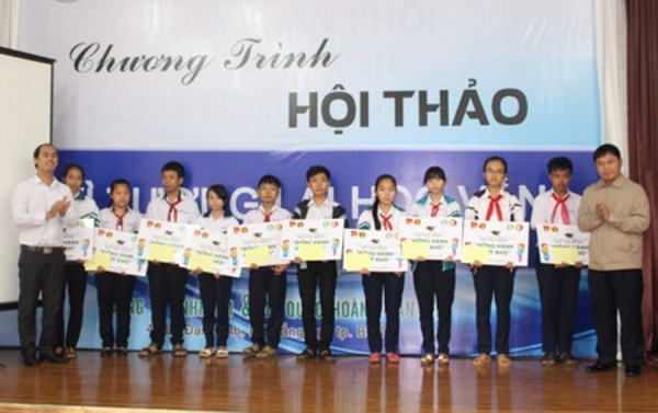 Hội thảo vì tương lai học vấn