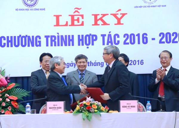 Bộ KH&CN và LHHVN đã tổ chức lễ ký kết Chương trình hợp tác khung giai đoạn 2016 – 2020