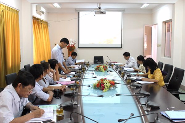 Xét duyệt đề tài khoa học và công nghệ cấp cơ sở: “Nhân rộng mô hình trồng nấm sò tại huyện Krông Ana, tỉnh Đắk Lắk”