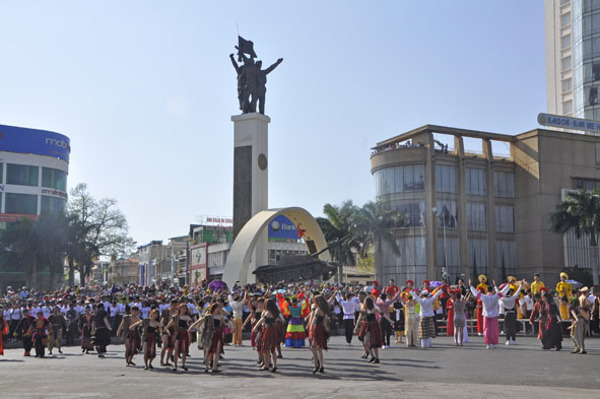 Tạo đà cho Đắk Lắk "cất cánh"