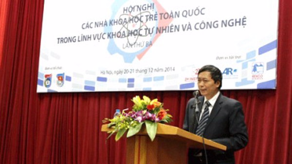 Hơn 200 đại biểu dự hội nghị các nhà khoa học trẻ lĩnh vực khoa học tự nhiên và công nghệ