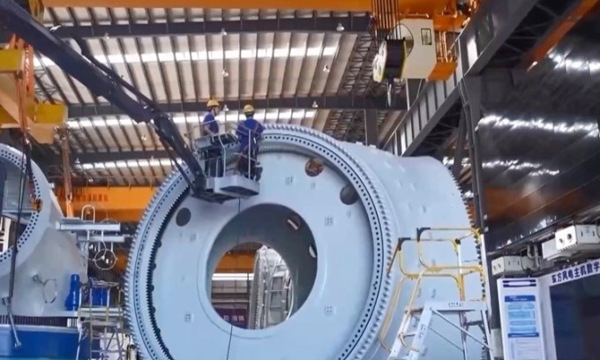 Turbine gió ngoài khơi lớn nhất thế giới xuất xưởng
