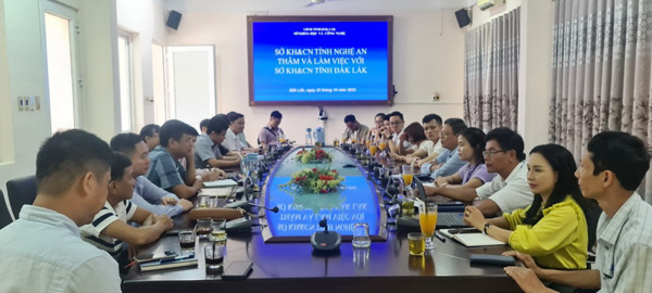 Đoàn công tác Sở Khoa học và Công nghệ tỉnh Nghệ An thăm và làm việc với Sở Khoa học và Công nghệ tỉnh Đắk Lắk