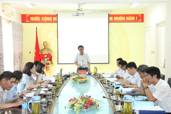 Hội đồng khoa học nghiệm thu đề tài "Đánh giá tiềm lực khoa học và công nghệ tỉnh Đắk Lắk"