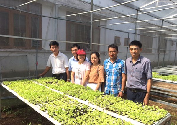 Kiểm tra tiến độ thực hiện đề tài “Ứng dụng khoa học và công nghệ vào việc sản xuất cây giống rau trong nhà màng trên địa bàn huyện Krông Ana, tỉnh Đắk Lắk”