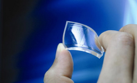 Vật liệu Graphene có tính dẻo dai nhưng độ cứng cũng rất cao