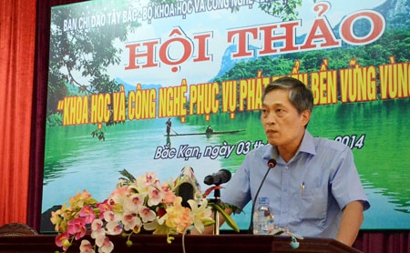 Thứ trưởng Bộ Khoa học và Công nghệ Trần Văn Tùng phát biểu khai mạc hội thảo.