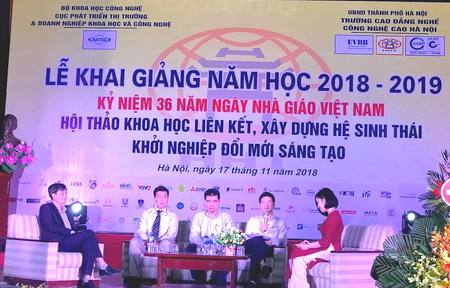 Các đại biểu tham gia trao đổi, thảo luận tại Hội thảo